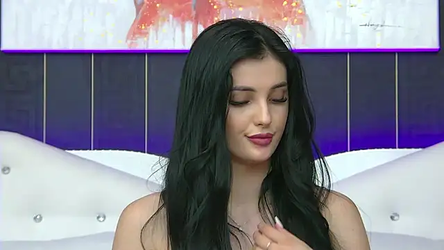 Snapshot of SophiaVilner chatting on February 1, 3:08 am SophiaVilner online show from February 1, 3:08 am