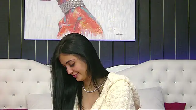 Snapshot of SophiaVilner chatting on November 28, 5:04 pm SophiaVilner online show from November 28, 5:04 pm