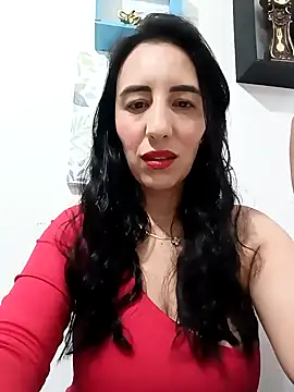 christine-x online show from February 6, 10:10 pm