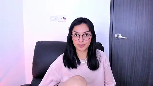 Snapshot of Collin_Sam chatting on March 6, 5:26 am Collin Sam online show from March 6, 5:26 am