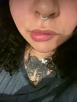 Kimberliprivv online show from August 3, 4:44 pm