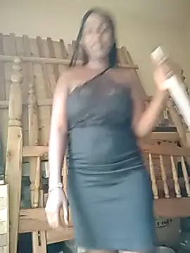 Snapshot of hotpussy-11 chatting on December 15, 7:13 am hotpussy-11 online show from December 15, 7:13 am