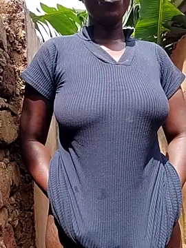 Snapshot of hotpussy-11 chatting on October 15, 11:21 am hotpussy-11 online show from October 15, 11:21 am