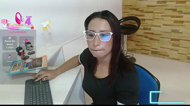 Snapshot of mrskatty chatting on September 27, 11:37 am mrskatty online show from September 27, 11:37 am