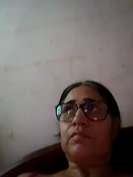  candi online show from February 16, 10:32 pm