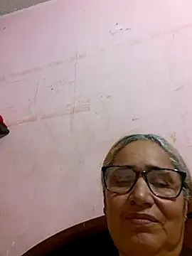  candi online show from September 27, 5:45 am