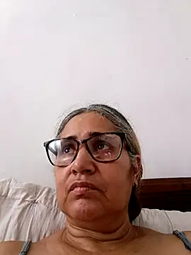  candi online show from March 3, 3:29 pm