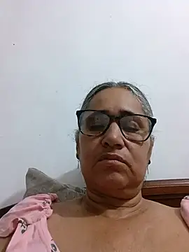  candi online show from June 11, 11:08 am