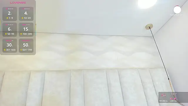 im nahomi online show from January 12, 8:58 pm