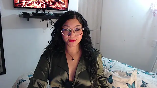Snapshot of Prins_jazmin chatting on April 21, 2:51 am Prins jazmin online show from April 21, 2:51 am
