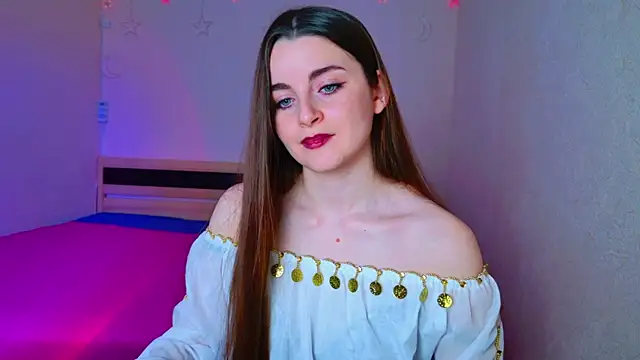 Snapshot of Miss_Arwen chatting on December 9, 6:34 am Miss Arwen online show from December 9, 6:34 am