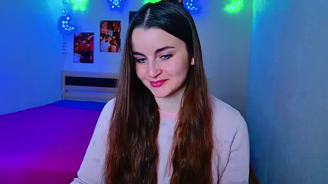 Snapshot of Miss_Arwen chatting on December 13, 5:16 am Miss Arwen online show from December 13, 5:16 am