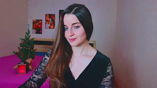 Snapshot of Miss_Arwen chatting on December 20, 8:28 am Miss Arwen online show from December 20, 8:28 am