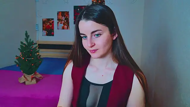 Snapshot of Miss_Arwen chatting on December 24, 5:05 am Miss Arwen online show from December 24, 5:05 am