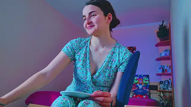 Snapshot of Miss_Arwen chatting on January 14, 4:04 am Miss Arwen online show from January 14, 4:04 am