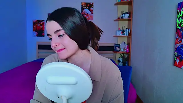 Snapshot of Miss_Arwen chatting on February 4, 7:40 am Miss Arwen online show from February 4, 7:40 am