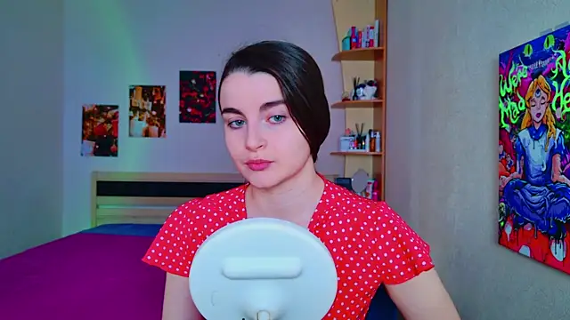 Snapshot of Miss_Arwen chatting on February 5, 6:13 am Miss Arwen online show from February 5, 6:13 am