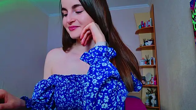 Snapshot of Miss_Arwen chatting on February 5, 9:15 am Miss Arwen online show from February 5, 9:15 am