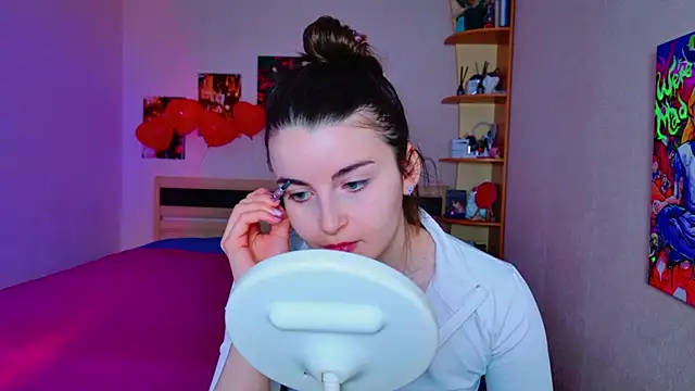 Snapshot of Miss_Arwen chatting on February 17, 3:36 am Miss Arwen online show from February 17, 3:36 am