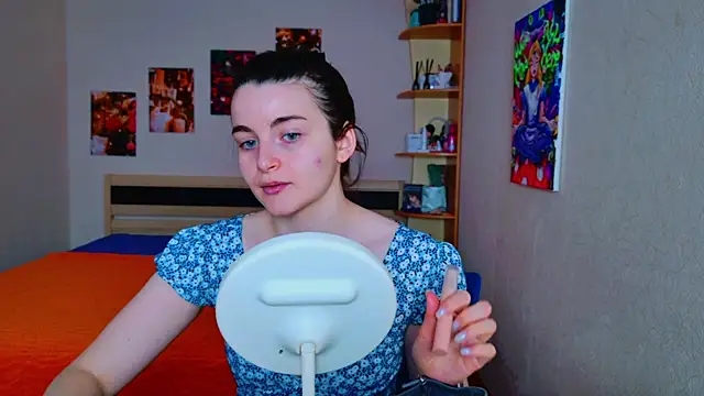 Snapshot of Miss_Arwen chatting on February 27, 5:56 am Miss Arwen online show from February 27, 5:56 am