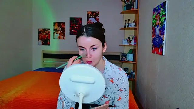 Snapshot of Miss_Arwen chatting on February 28, 3:04 am Miss Arwen online show from February 28, 3:04 am