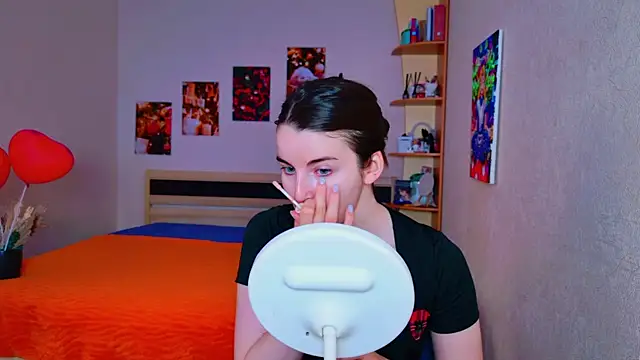 Snapshot of Miss_Arwen chatting on March 7, 5:29 am Miss Arwen online show from March 7, 5:29 am