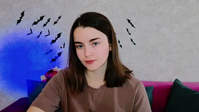 Snapshot of Miss_Arwen chatting on October 22, 3:29 am Miss Arwen online show from October 22, 3:29 am