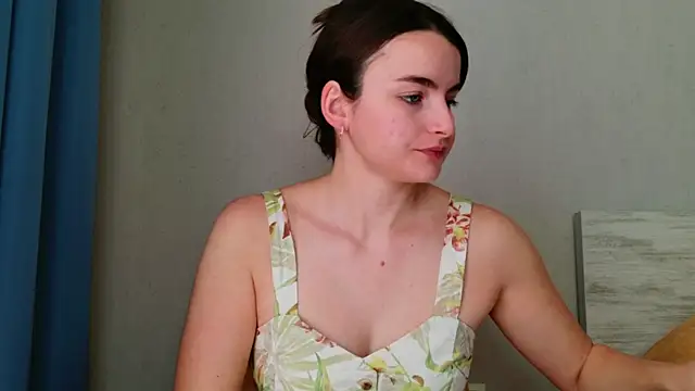 Miss Arwen online show from June 5, 6:42 am