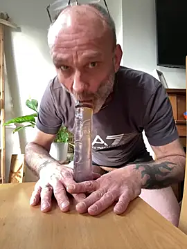 Shyboy817 online show from March 20, 4:23 pm