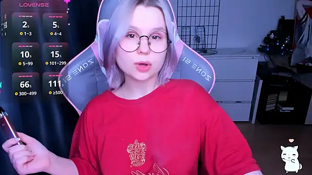 Snapshot of miray_kuriyama123 chatting on February 27, 9:48 pm miray kuriyama123 online show from February 27, 9:48 pm