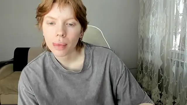 StellaDavis online show from June 9, 9:32 am