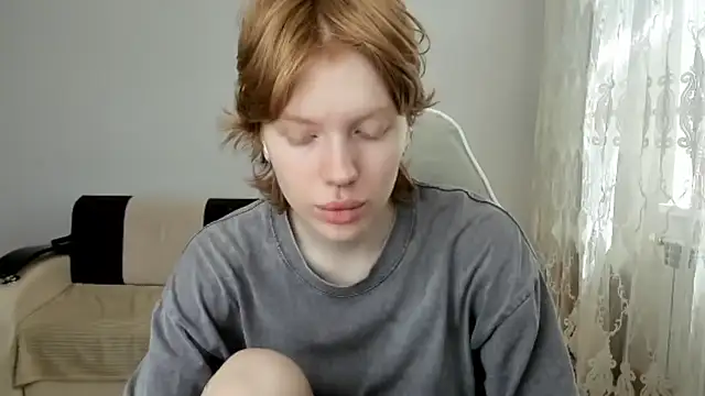 StellaDavis online show from June 20, 11:02 am