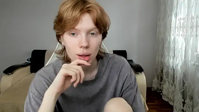StellaDavis online show from July 19, 11:03 am
