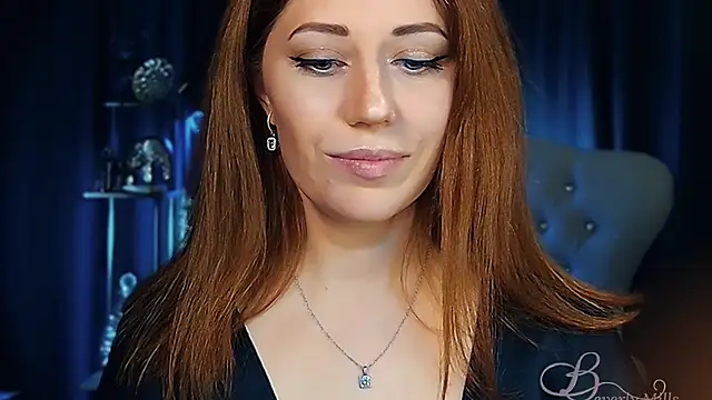 Snapshot of MissBeverlyMills chatting on April 12, 5:34 am MissBeverlyMills online show from April 12, 5:34 am