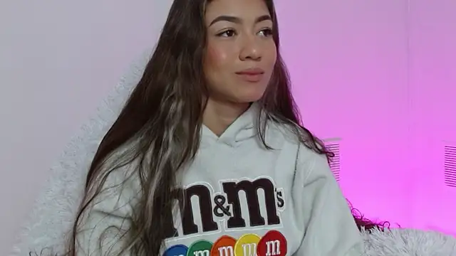 hantonella  online show from November 26, 1:23 pm