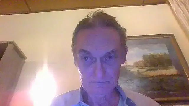Snapshot of Alain-Bertrand chatting on November 5, 11:05 pm Alain-Bertrand online show from November 5, 11:05 pm