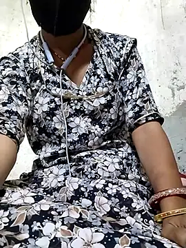 Snapshot of Anushka_Ji chatting on February 24, 7:39 am Anushka Ji online show from February 24, 7:39 am
