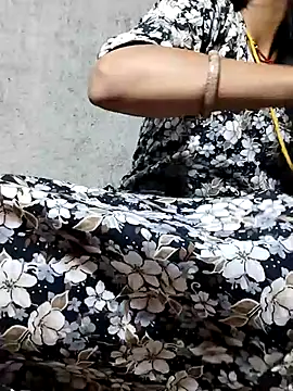 Snapshot of Anushka_Ji chatting on March 13, 4:57 pm Anushka Ji online show from March 13, 4:57 pm
