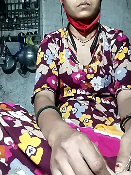 Snapshot of Anushka_Ji chatting on May 20, 5:08 pm Anushka Ji online show from May 20, 5:08 pm