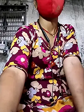 Snapshot of Anushka_Ji chatting on June 7, 2:05 am Anushka Ji online show from June 7, 2:05 am