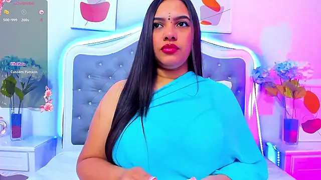 Snapshot of krishaa_ chatting on March 5, 12:44 pm krishaa online show from March 5, 12:44 pm