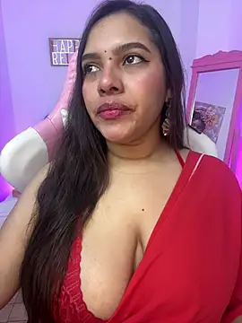 krishaa  online show from April 11, 4:33 pm
