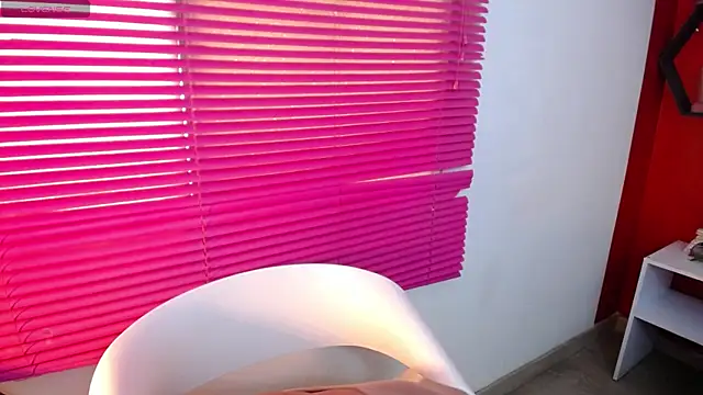  poison sweet online show from January 7, 5:04 pm