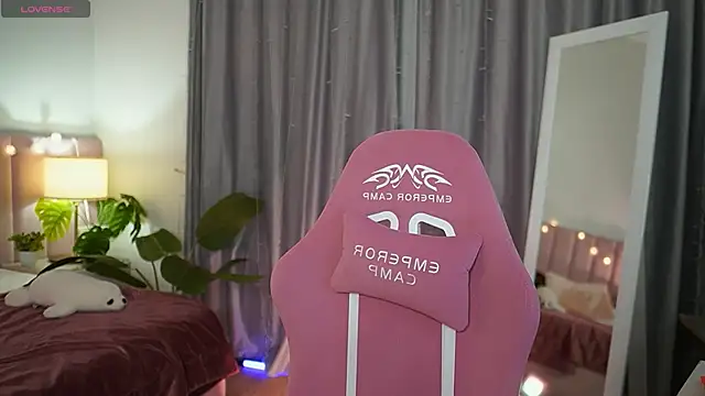 Lala Land  online show from March 8, 3:13 pm