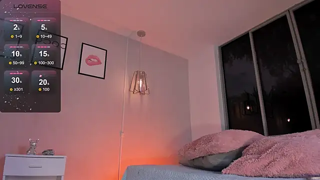 Megan-holly online show from February 2, 10:06 pm