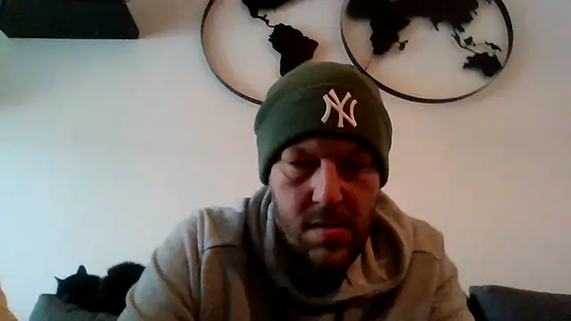 BennyLommy online show from November 27, 9:55 am