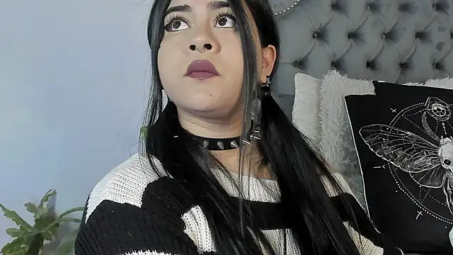 atena hill online show from February 3, 7:19 pm