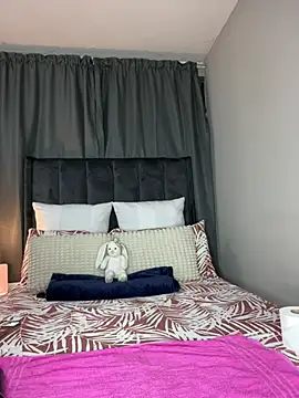 Kinkyy  online show from July 28, 3:24 am