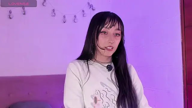 Snapshot of v1cky_ chatting on February 19, 11:01 pm v1cky online show from February 19, 11:01 pm
