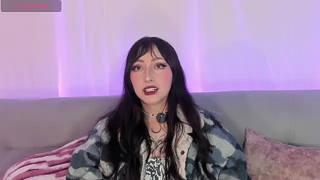 v1cky  online show from June 30, 12:22 am